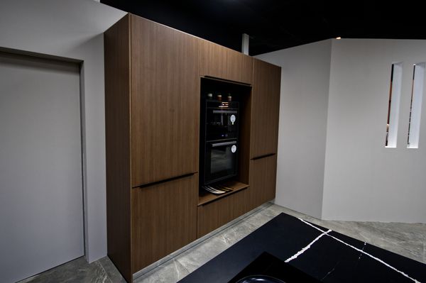 Exemple Cuisine avec frigo intégré à Dijon - Conception cuisine à Dijon Ahuy 