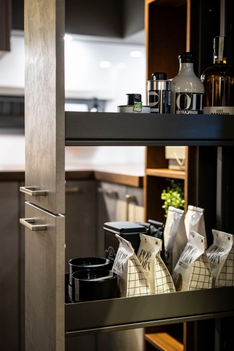 Armoire à provisions pour cuisine à Dijon